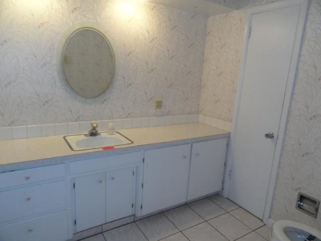 1706 Ruddiman Street Muskegon, MI 49441 - Photo 13 of 18 Additional Photo