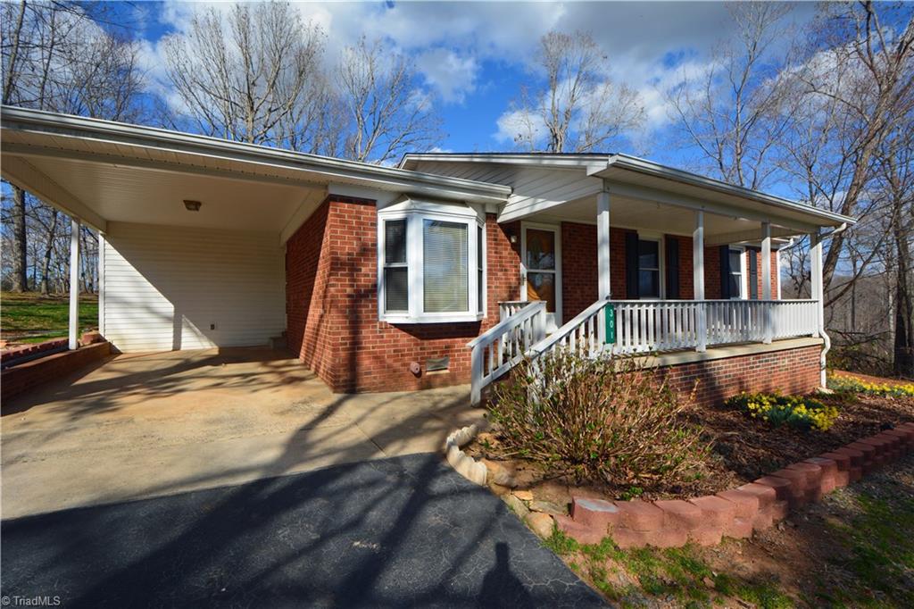 301 Crestview Church Road Asheboro, NC 27205 - Photo 3 of 27 Gallery Image 3