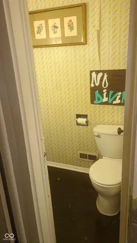 $175,000 | 758 Wallace Avenue, Indianapolis, IN 46201