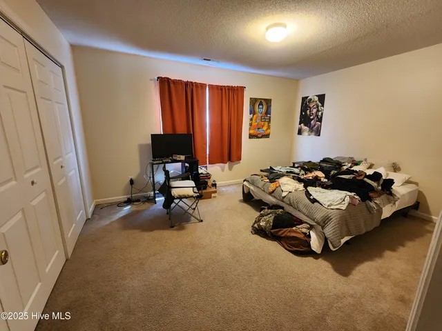 $1,375 | 224 Smallwood Road, Hubert, NC 28539