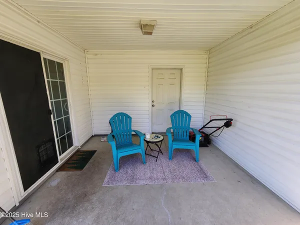 $1,375 | 224 Smallwood Road, Hubert, NC 28539