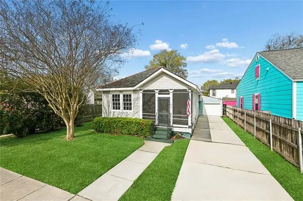 $1,850 | 430 Lebeau Street, Arabi, LA 70032