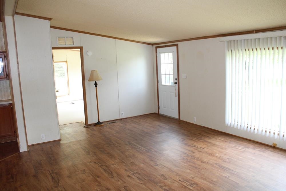 6178 Meredith Grade Road Harrison, MI 48625 - Photo 9 of 59