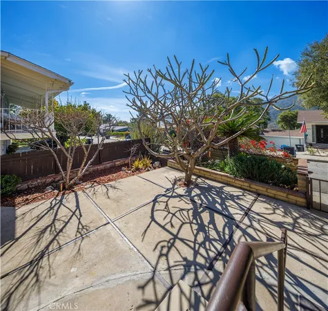 $1,585,000 | 3527 Fairchild Street, La Crescenta, CA 91214