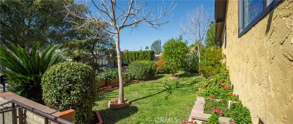 $1,585,000 | 3527 Fairchild Street, La Crescenta, CA 91214