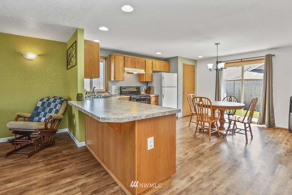 105 Mission Road Kelso, WA 98626 - Photo 6 of 20 Gallery Image 6