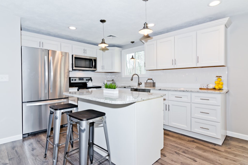 145 Londonderry Road Windham, NH 03087 - Photo 20 of 32