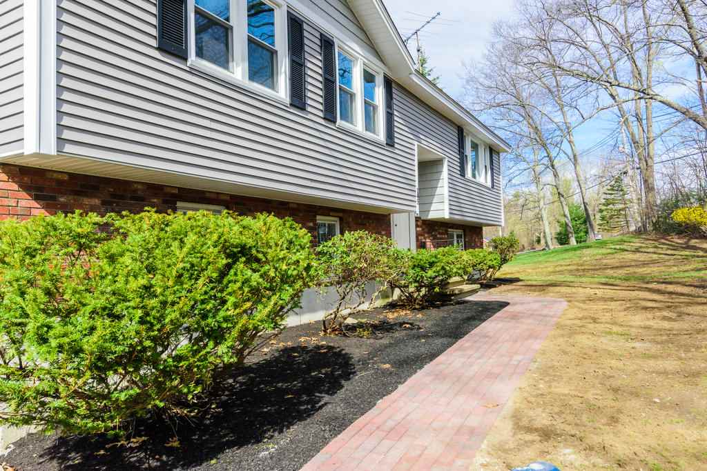 145 Londonderry Road Windham, NH 03087 - Photo 31 of 32