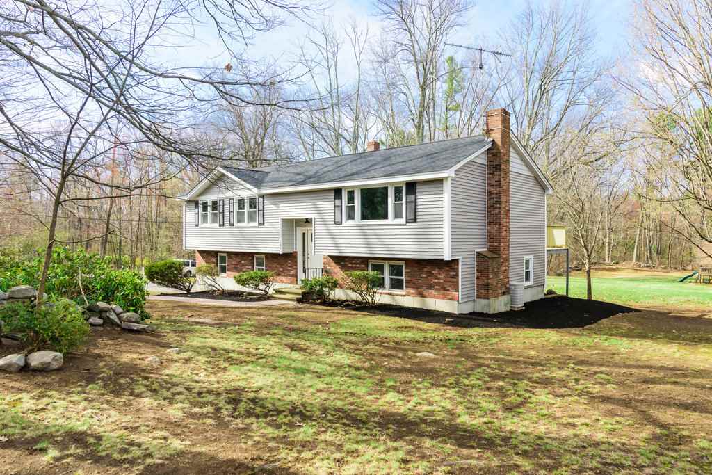 145 Londonderry Road Windham, NH 03087 - Photo 8 of 32