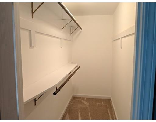 49 Abbott Street Springfield, MA 01118 - Photo 15 of 30