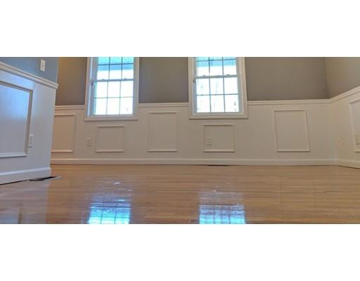 49 Abbott Street Springfield, MA 01118 - Photo 7 of 30