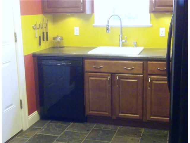 564 Berkeley Road Columbus, OH 43205 - Photo 9 of 25 Gallery Image 9