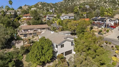 $950,000 | 28328 Kettering Lane, Escondido, CA 92026