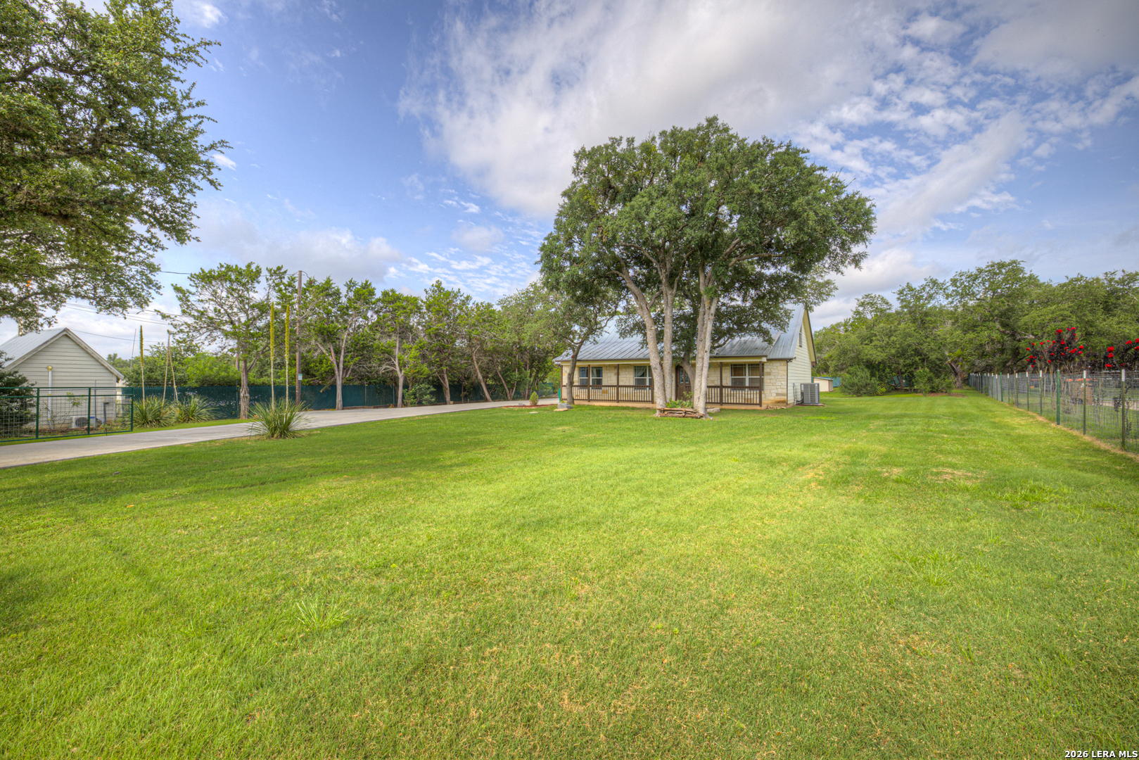 1840 Rustic Oak Lane Spring Branch, TX 78070 - Photo 18 of 50