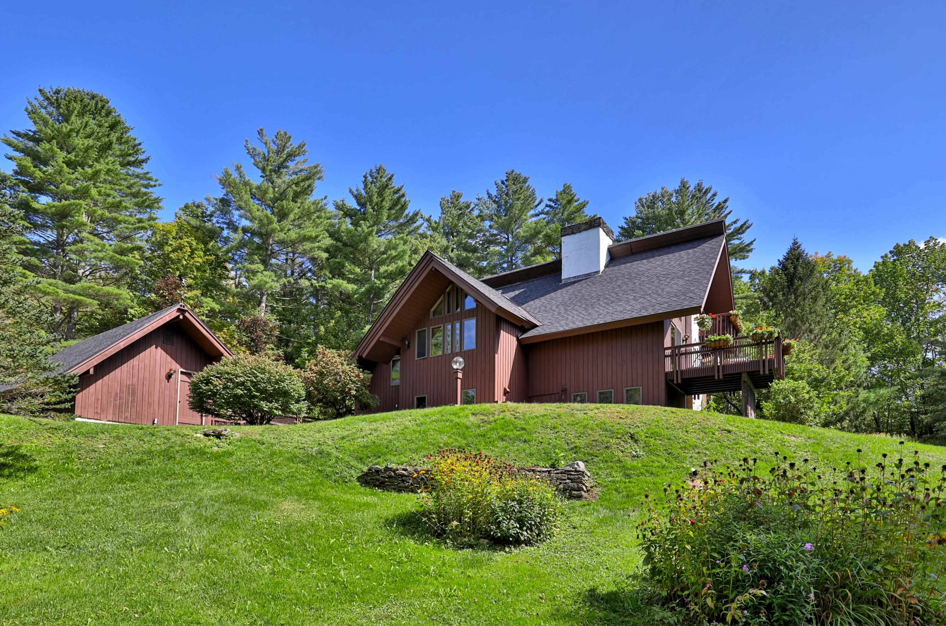 385 Access Road Rochester, VT 05767 - Photo 38 of 40