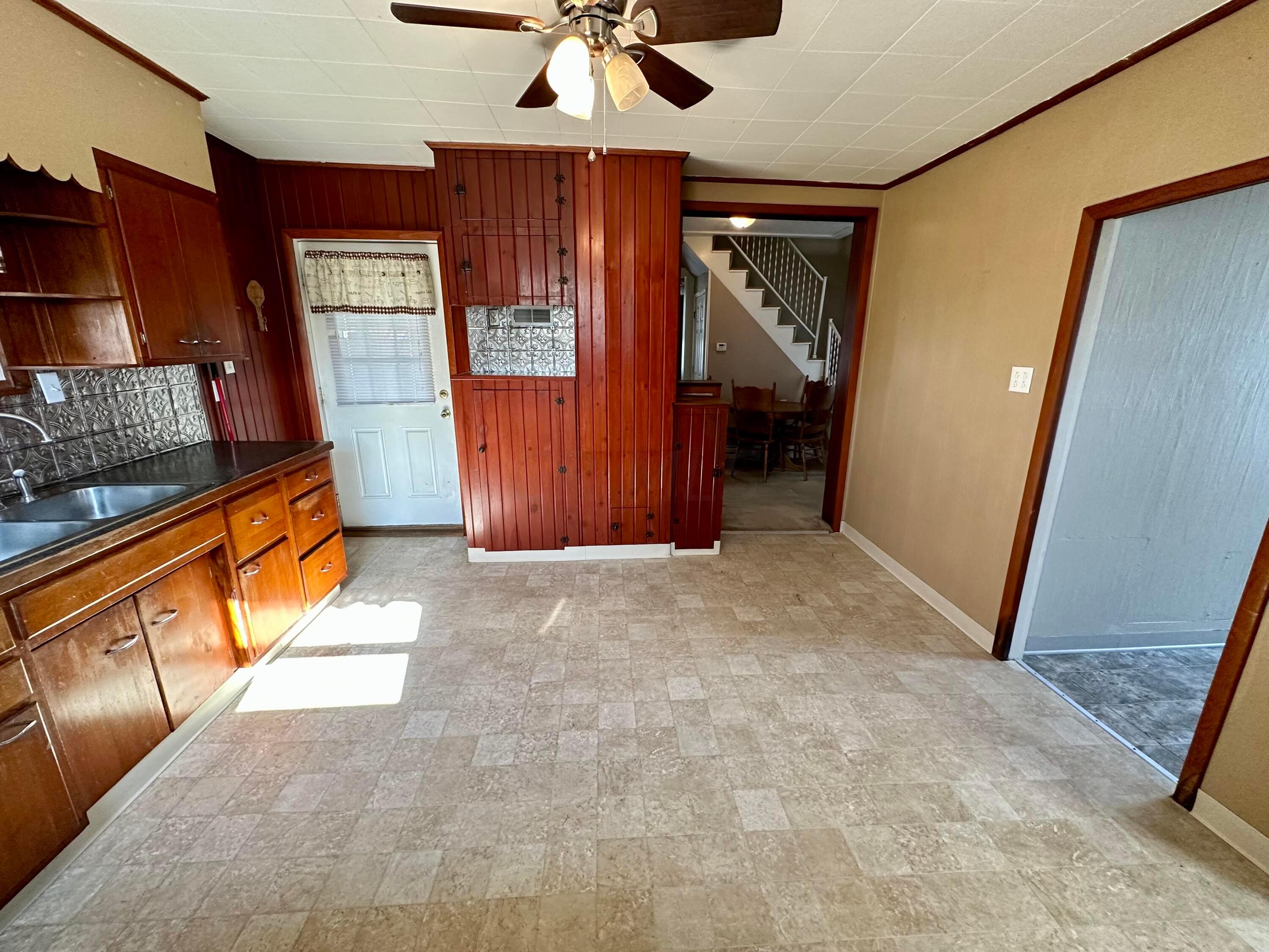 211 Cook Street Nevada, OH 44849 - Photo 15 of 36