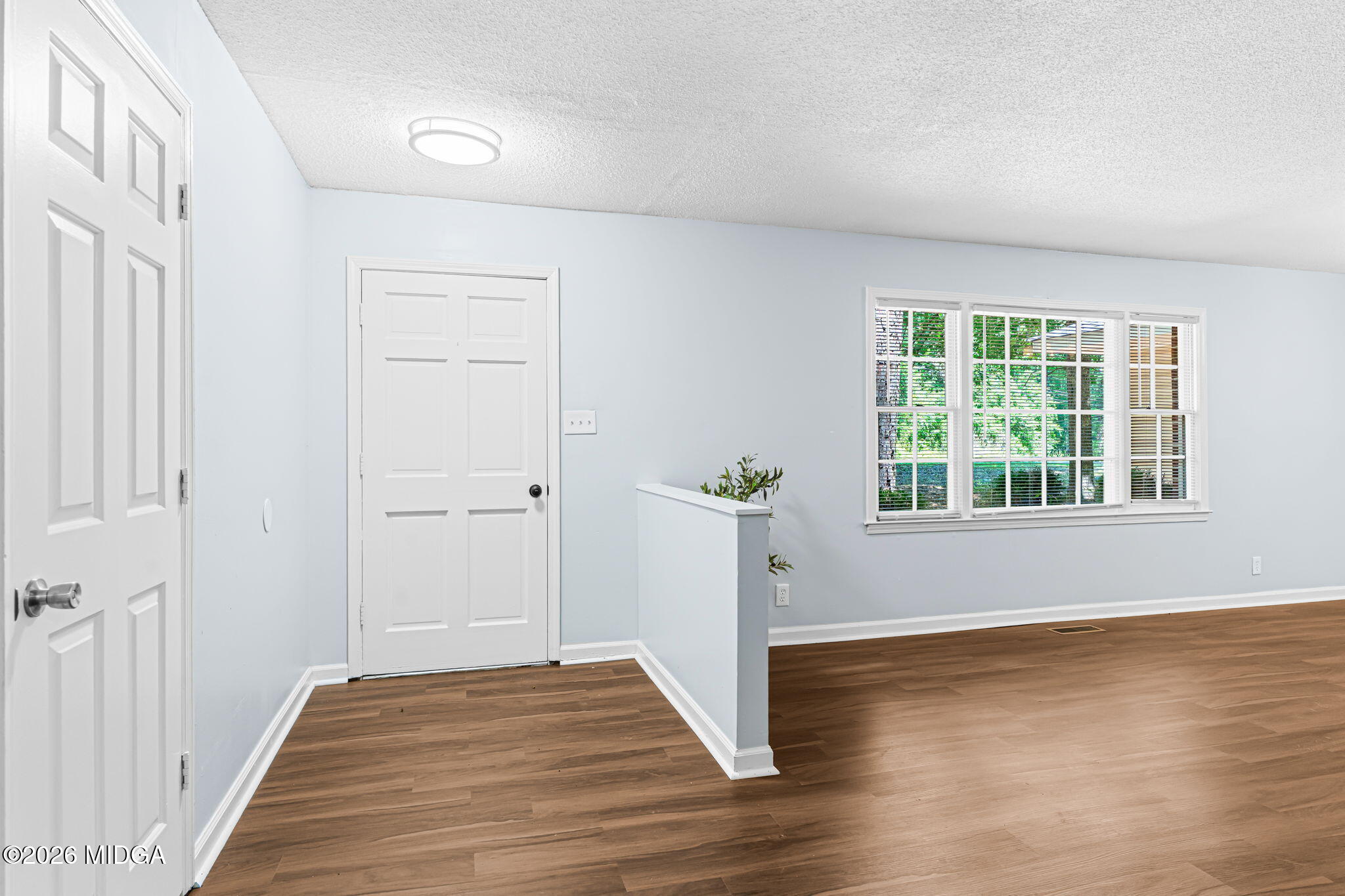 995 Roundtable Lane Macon, GA 31220 - Photo 5 of 39 5-web-or-mls-7