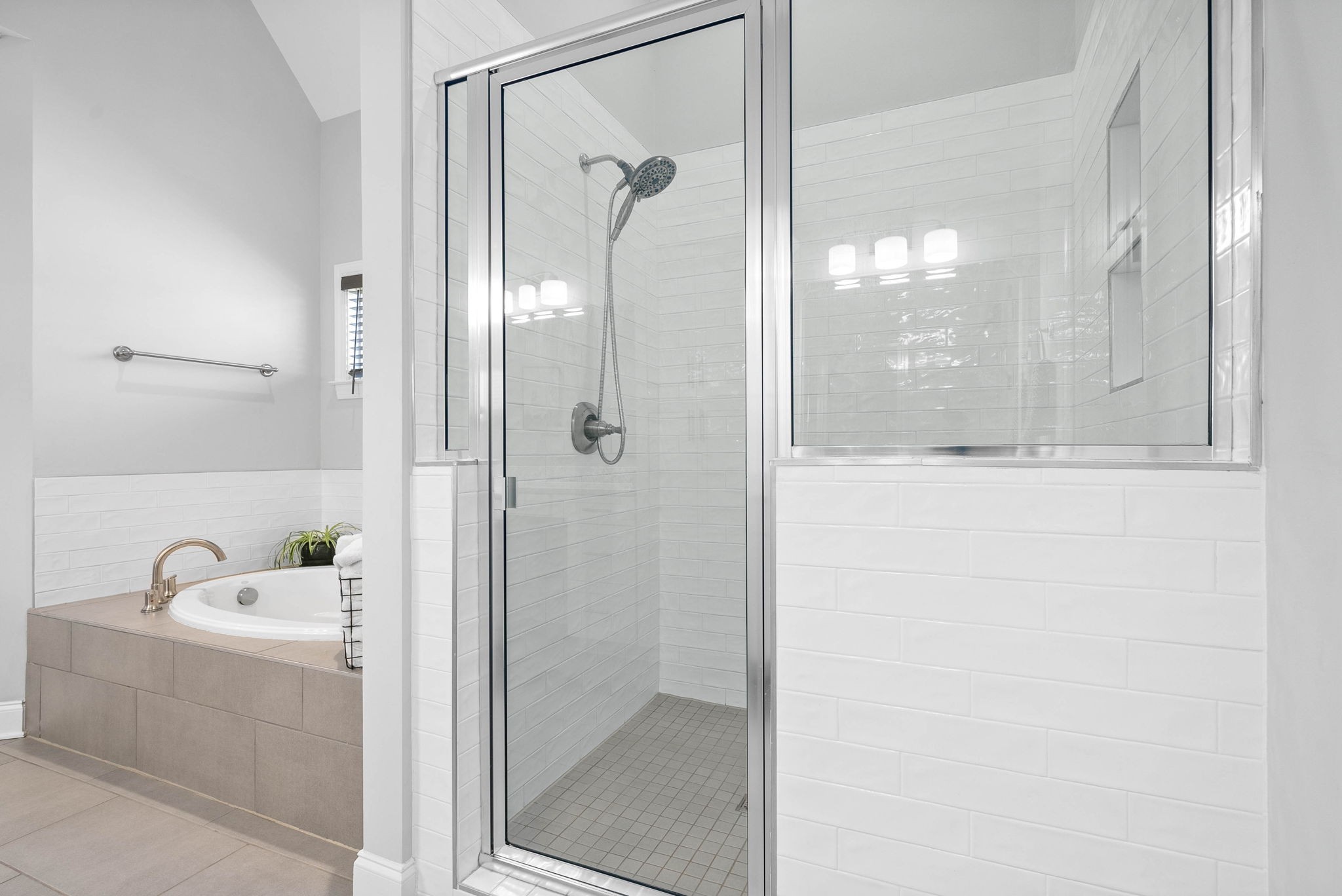 2022 Eagle View Road Hendersonville, TN 37075 - Photo 24 of 50 a bathroom with a bathtub and shower