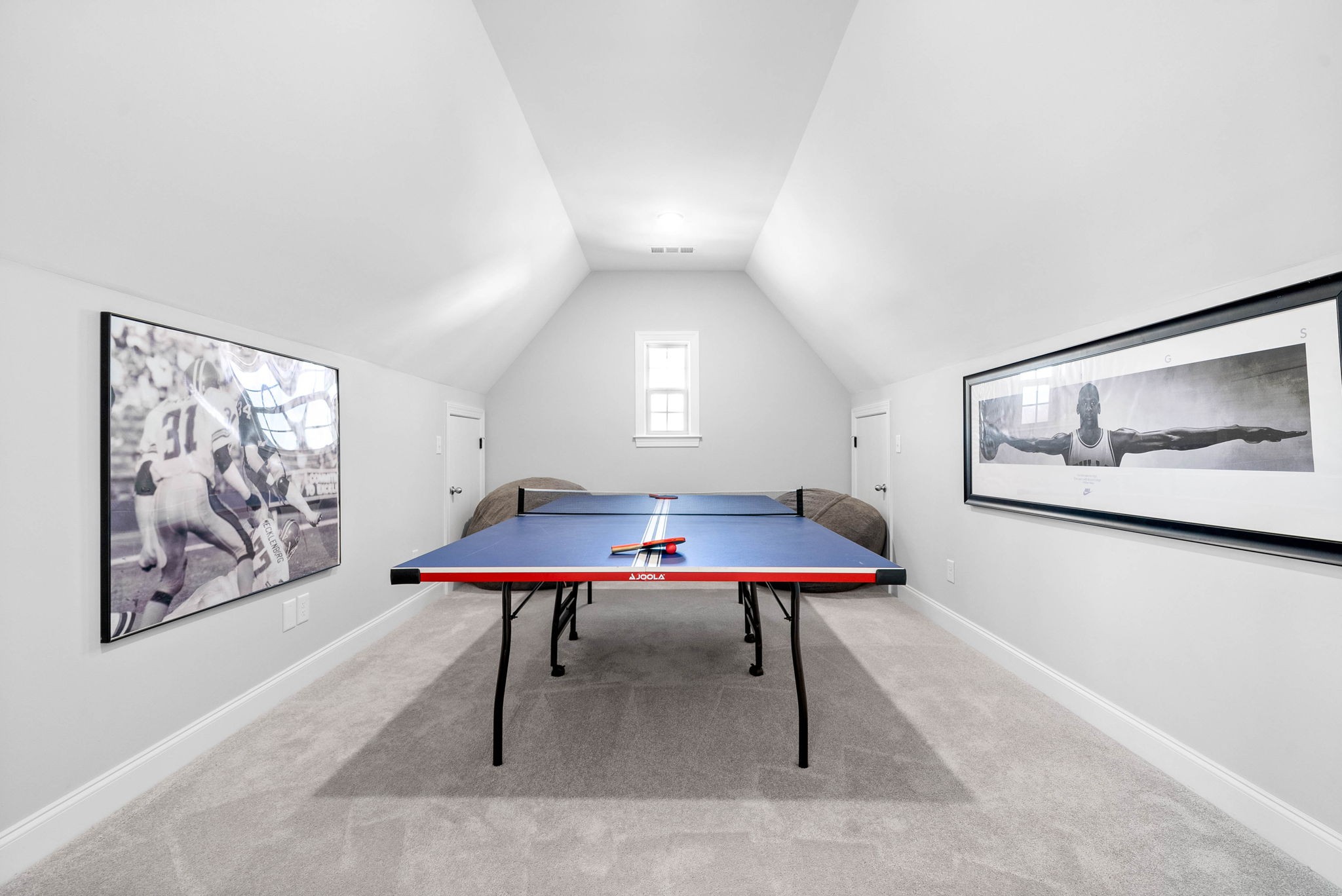 2022 Eagle View Road Hendersonville, TN 37075 - Photo 35 of 50 a view of a workspace with furniture