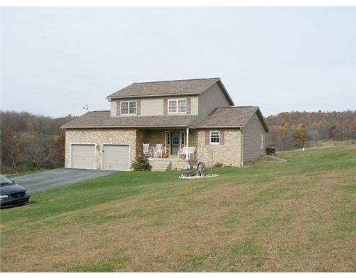 189 McCullough Road Derry, PA 15627 - Photo 2 of 13 Exterior Front.