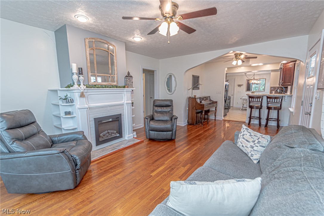 2908 Copley Road Akron, OH 44321 - Photo 3 of 27