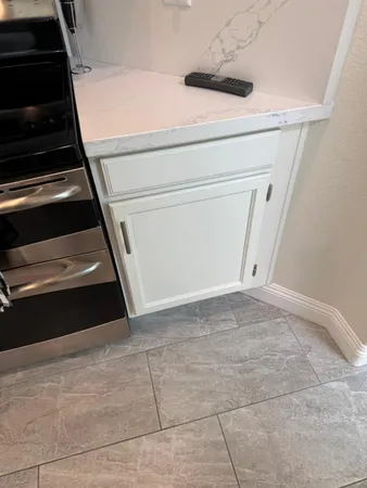 $2,500 | 1143 East Frye Road, Phoenix, AZ 85048