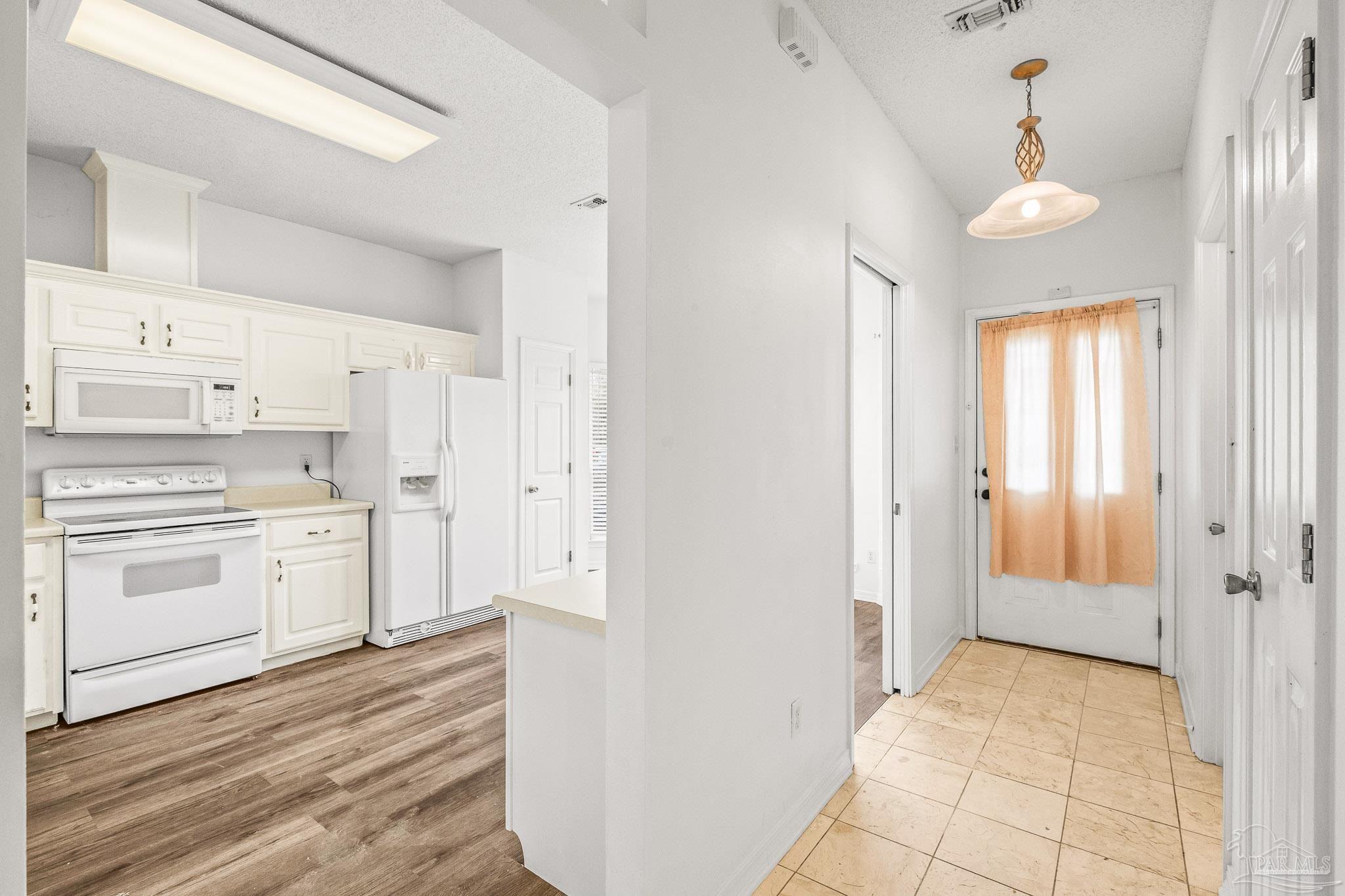 3965 Omega Street Pace, FL 32571 - Photo 11 of 49 Gallery Image 11