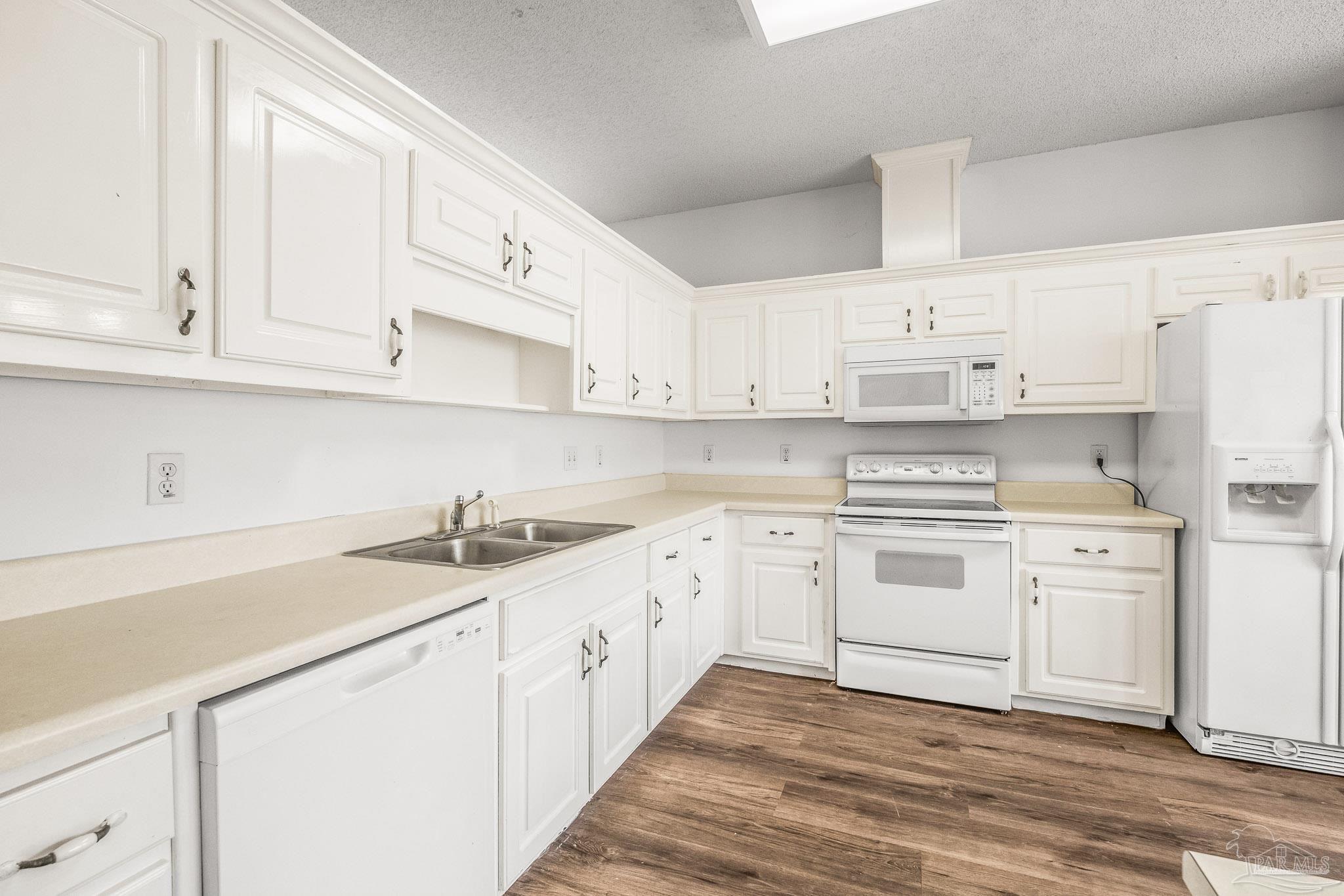 3965 Omega Street Pace, FL 32571 - Photo 14 of 49 Gallery Image 14