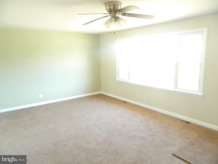 16 Spruce Road Burlington Township, NJ 08016 - Photo 11 of 20 Gallery Image 11