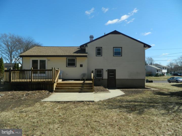 16 Spruce Road Burlington Township, NJ 08016 - Photo 16 of 20 Gallery Image 16