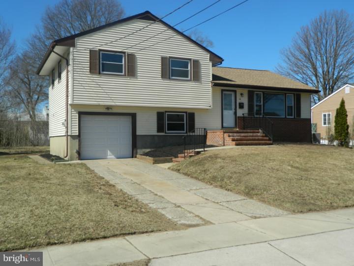 16 Spruce Road Burlington Township, NJ 08016 - Photo 3 of 20 Gallery Image 3