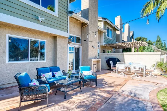 $960,000 | 6009 East Summit Court, Unit 38, Anaheim Hills, CA 92807
