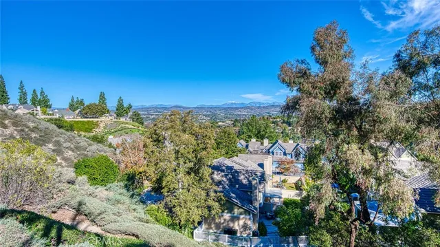 $960,000 | 6009 East Summit Court, Unit 38, Anaheim Hills, CA 92807