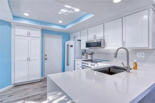 $960,000 | 6009 East Summit Court, Unit 38, Anaheim Hills, CA 92807