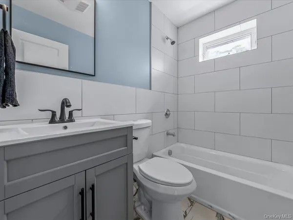 $2,588,000 | 37-08 Francis Lewis Boulevard | Auburndale