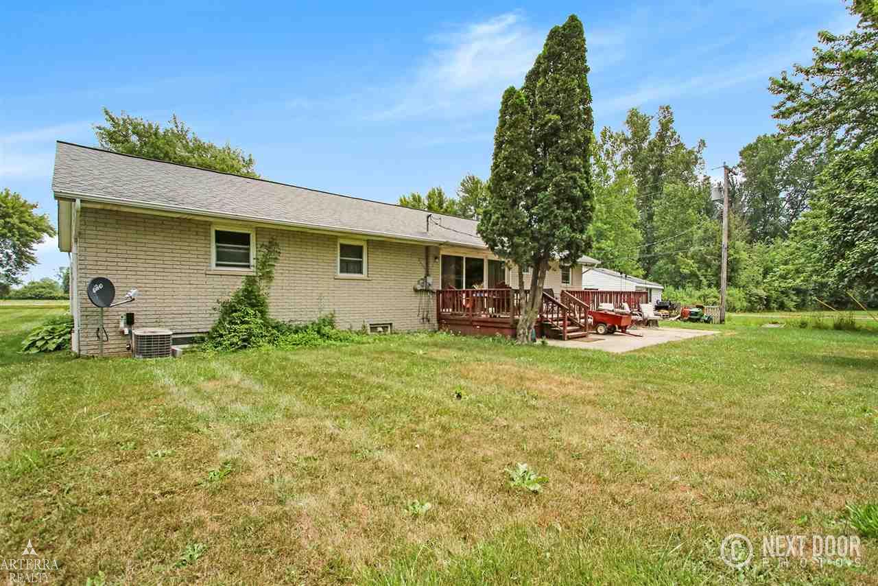 4940 County Line Road New Haven, MI 48048 - Photo 20 of 23 31370218-19.JPG