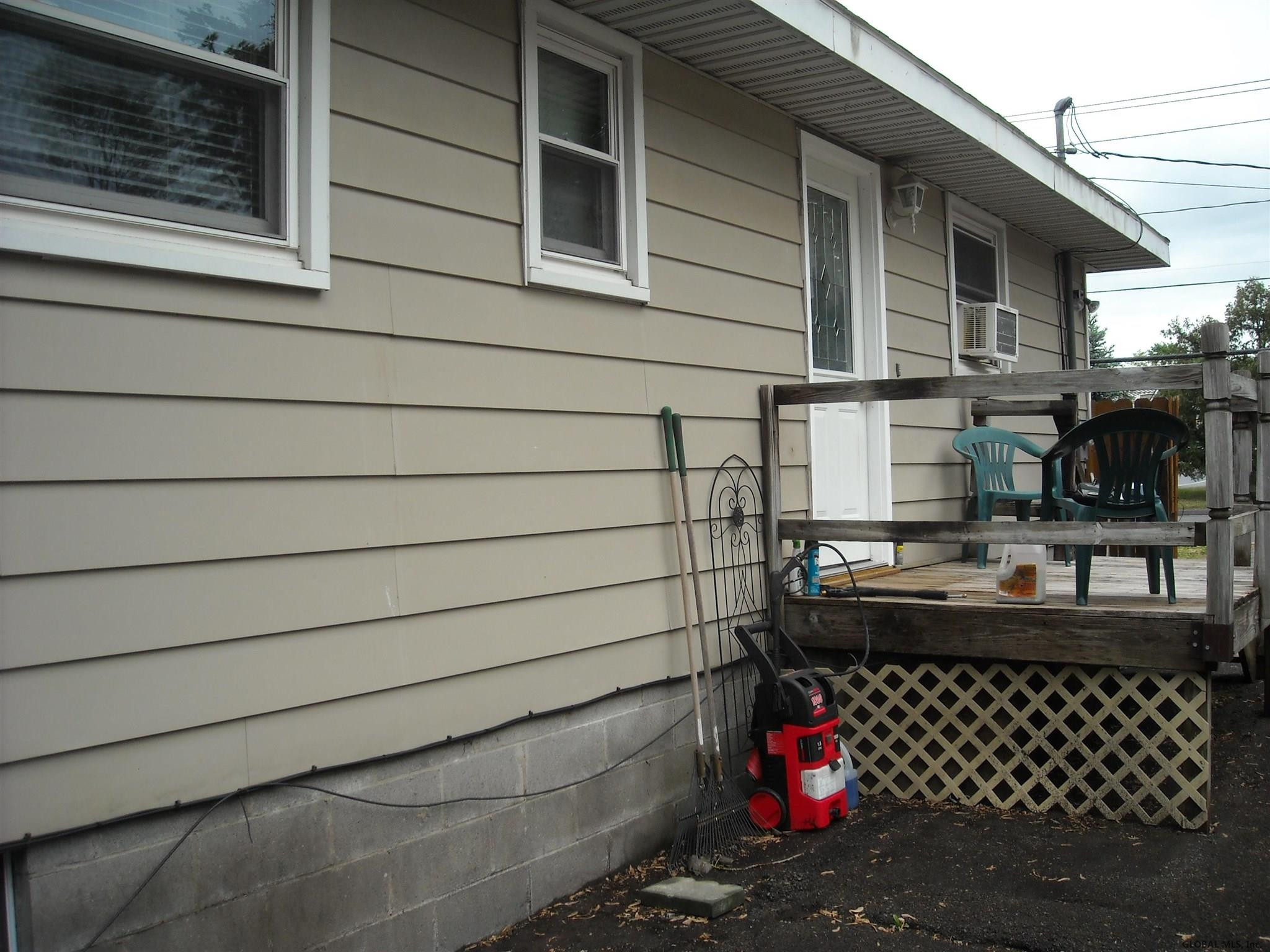 372 Kings Road Schenectady, NY 12304 - Photo 31 of 39 Photo 31