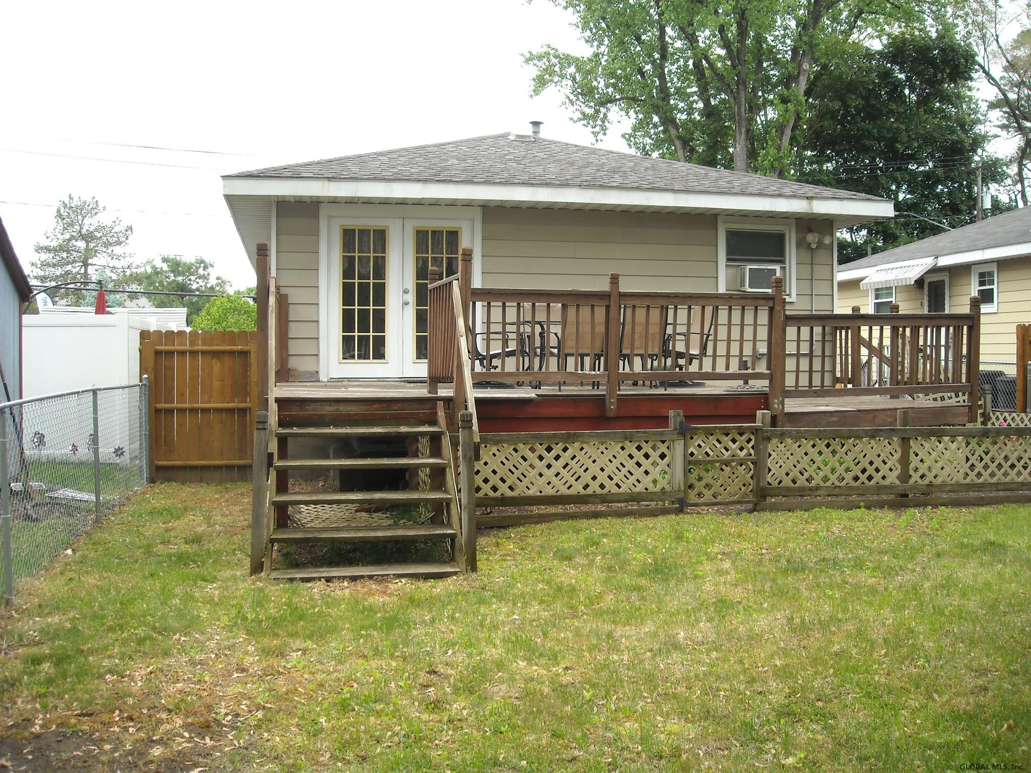 372 Kings Road Schenectady, NY 12304 - Photo 33 of 39 Photo 33