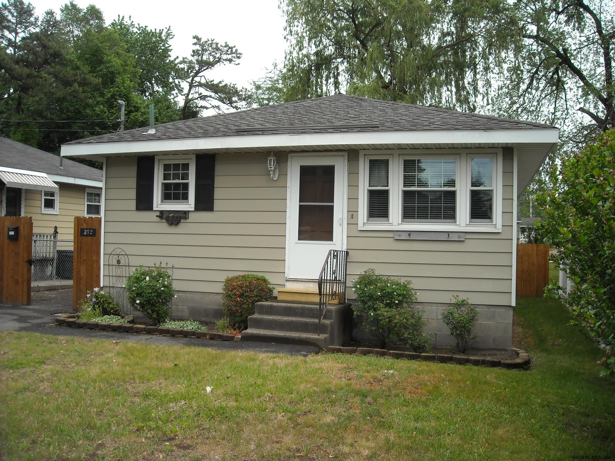 372 Kings Road Schenectady, NY 12304 - Photo 38 of 39 Photo 38