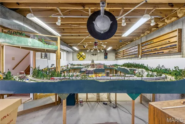 $450,000 | 5171 Waters Edge Drive, Hillsboro, MO 63050