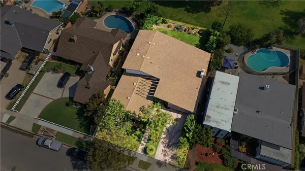 $1,995,000 | 4346 Fairway Drive, Lakewood, CA 90712