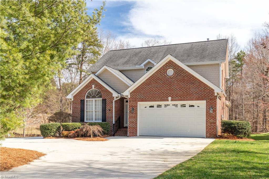 3860 Waterview Road High Point, NC 27265 - Photo 3 of 30 Gallery Image 3