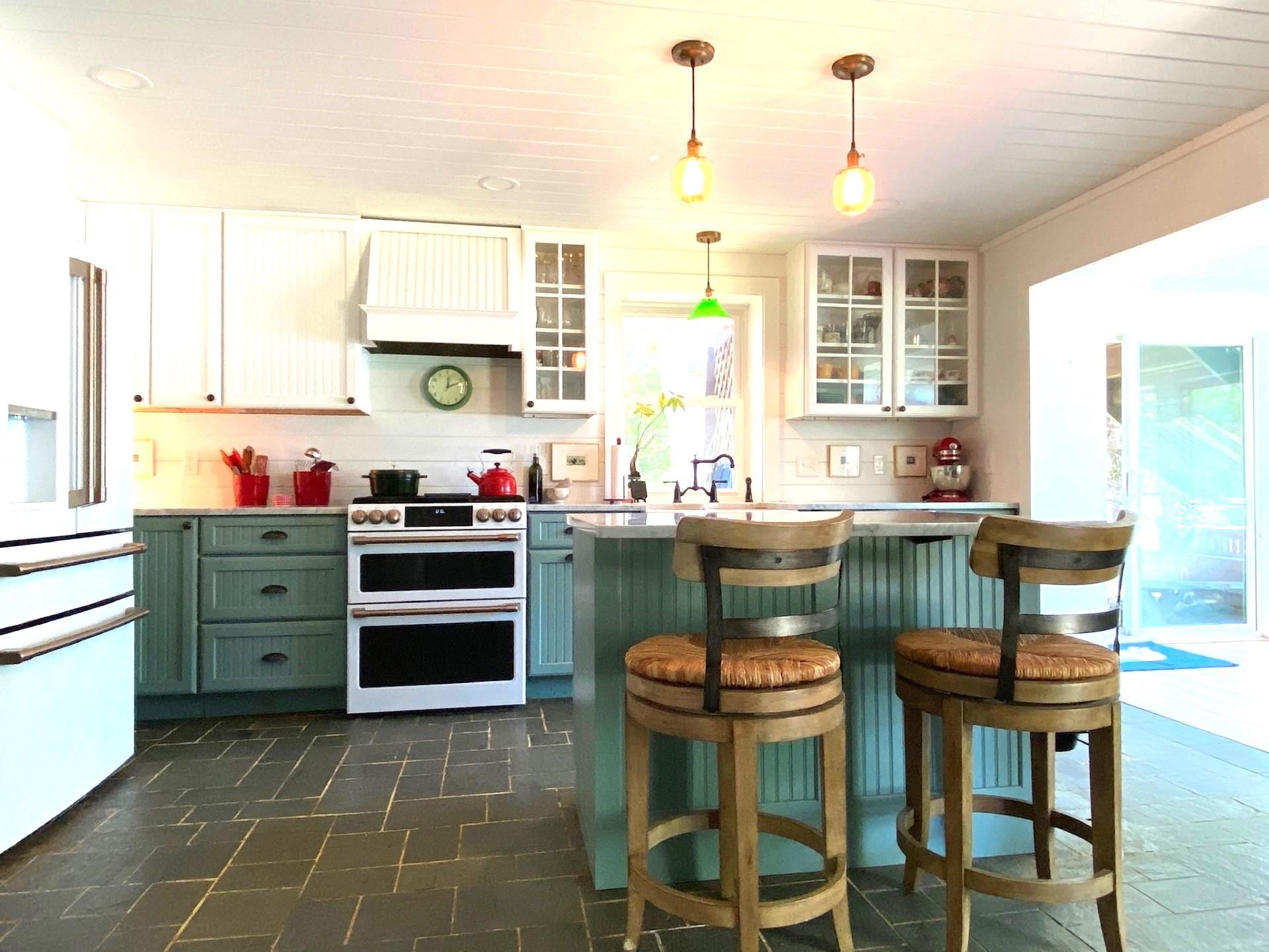 851 West Shore Road Salisbury, VT 05769 - Photo 5 of 38