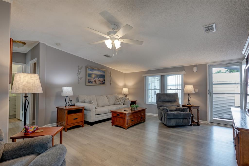 11926 Milan Way Leesburg, FL 34788 - Photo 5 of 36