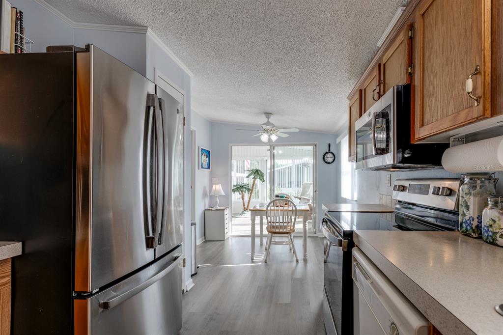 11926 Milan Way Leesburg, FL 34788 - Photo 8 of 36