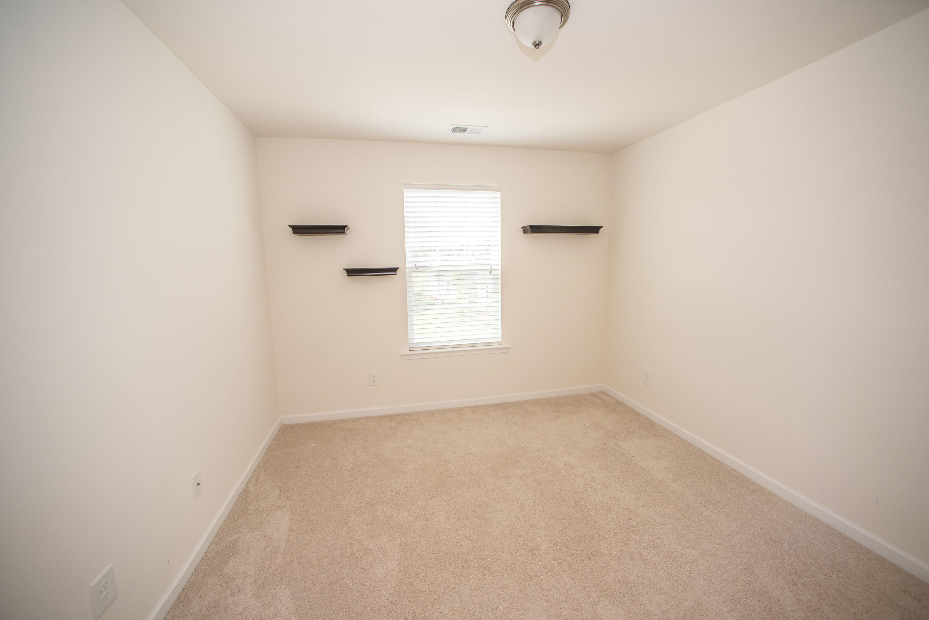 270 Overcup Loop Summerville, SC 29486 - Photo 37 of 51 Joe095