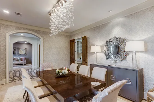 $20,000 | 3749 Olympia Drive, Houston, TX 77019