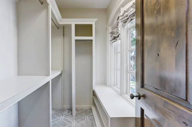 $20,000 | 3749 Olympia Drive, Houston, TX 77019