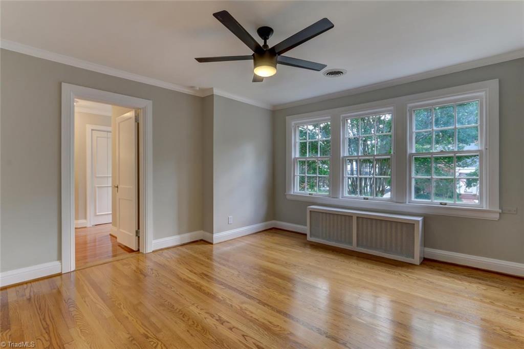 1802 Rolling Road Greensboro, NC 27403 - Photo 13 of 30 Gallery Image 13
