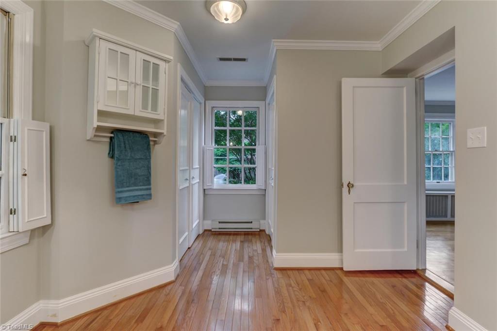 1802 Rolling Road Greensboro, NC 27403 - Photo 17 of 30 Gallery Image 17